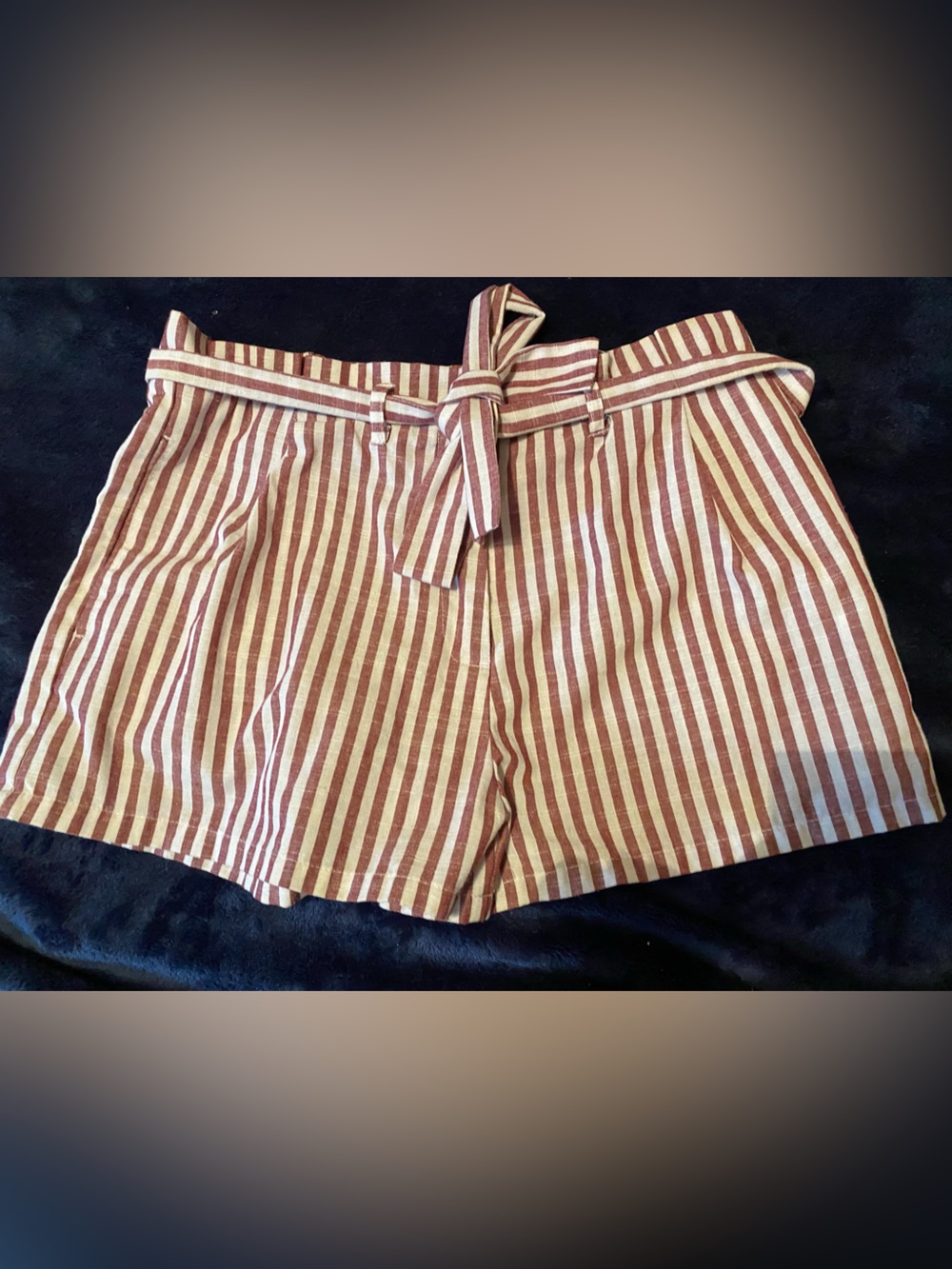Love Tree Striped Tie-Waist Shorts in mauve Pink and Cream size medium